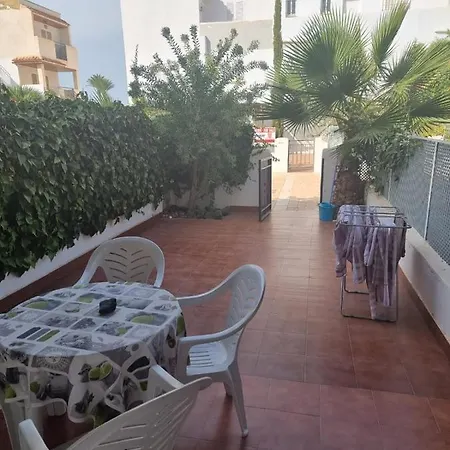 Duplex Extraordinario Naturista En Playa! * Вера